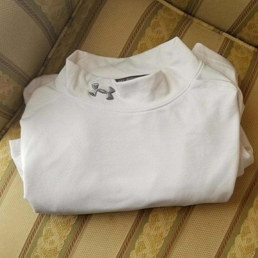 Under Armour heat gear mock turtle neck